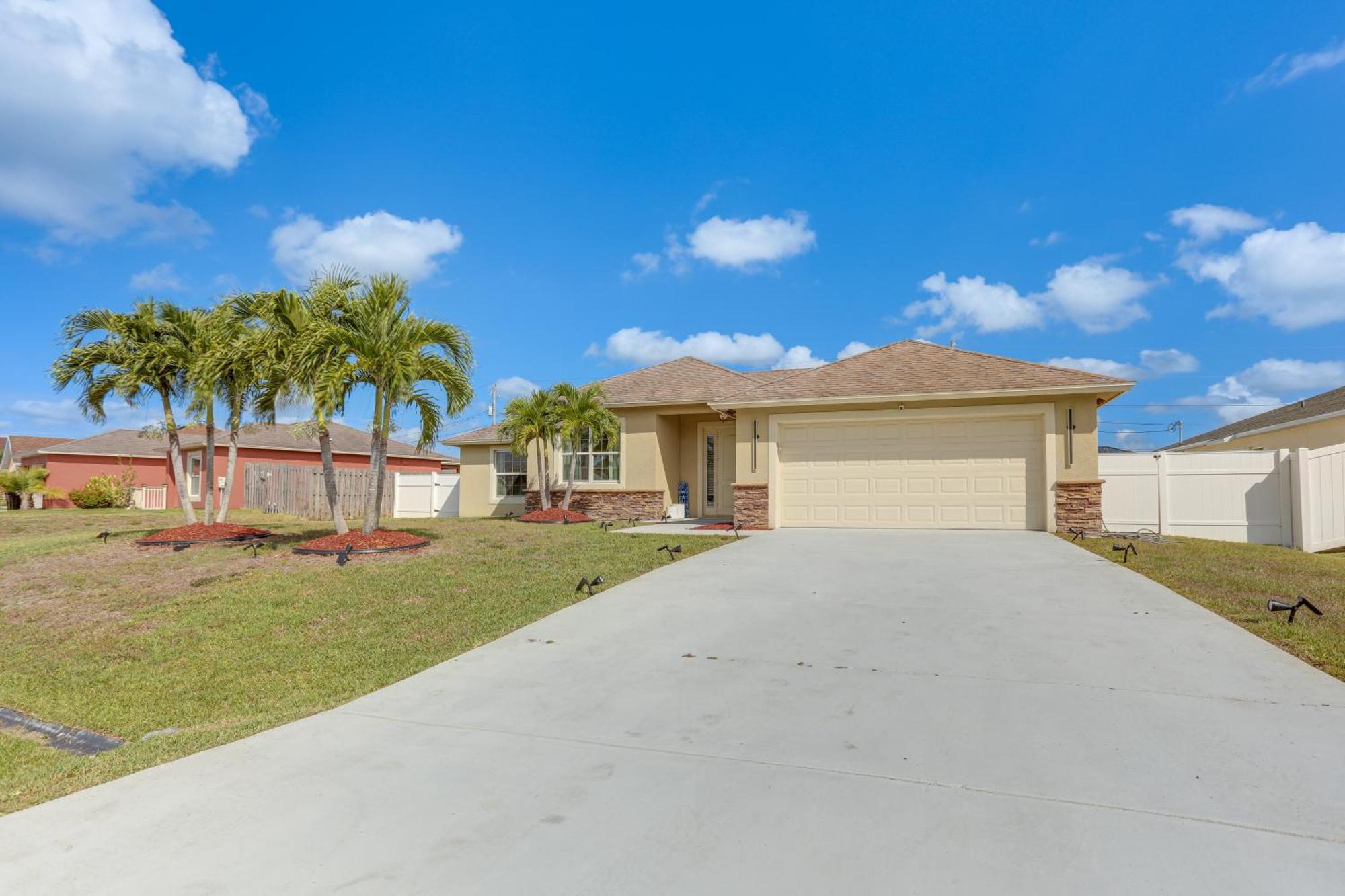 Port St Lucie Home With Above-Ground Pool And Grill Carlton Exteriör bild